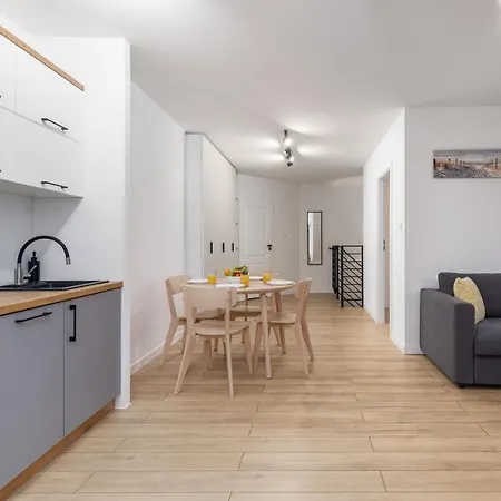 Apartment Morskie Oko By Renters *