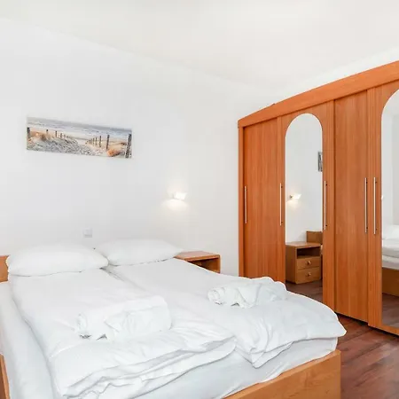 Apartament Morskie Oko By Renters *